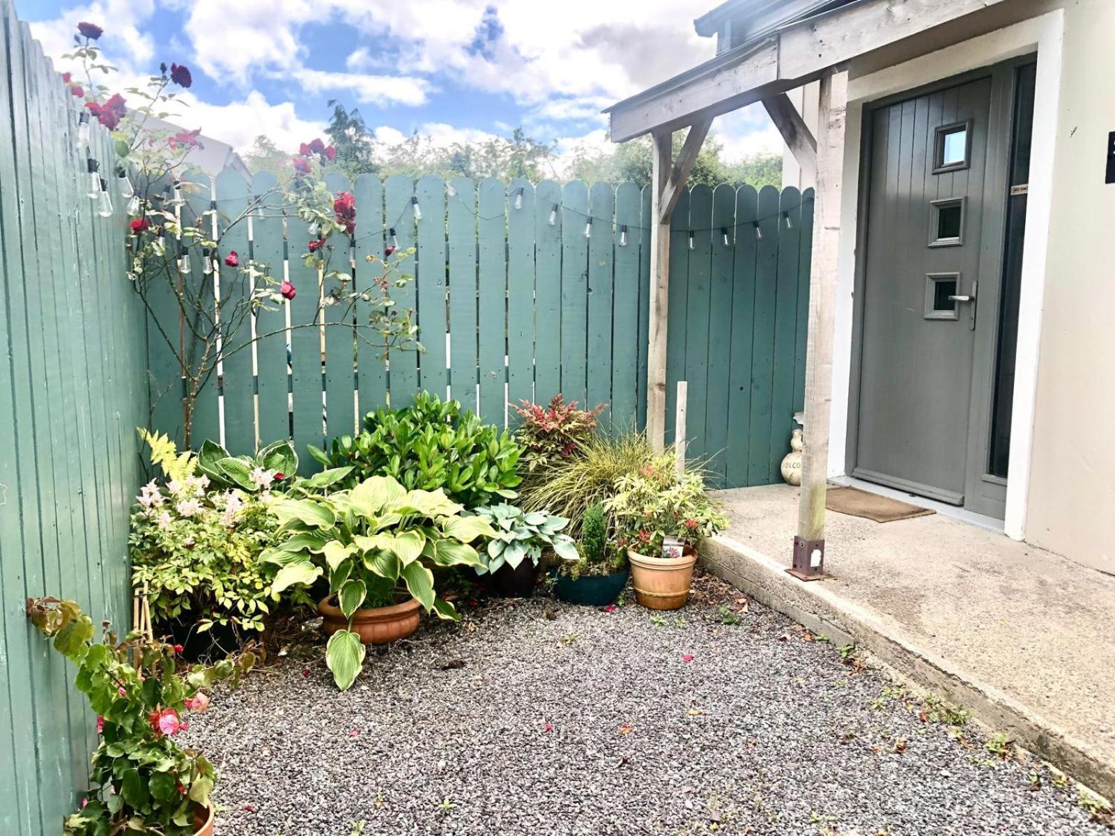 Swallow'S Rest Garden Apartment 阿什本 外观 照片